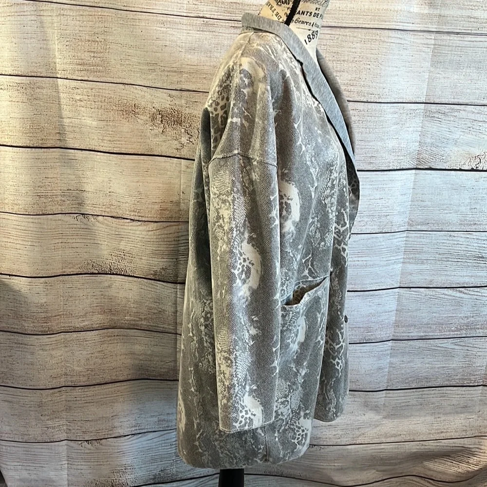 Coster Copenhagen Long Blazer Faux Python Snake Print Relaxed Fit Size 36 Small